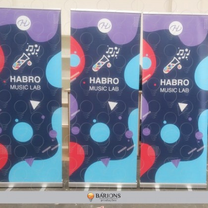 Banner Roll Up com Estrutura em Alumínio