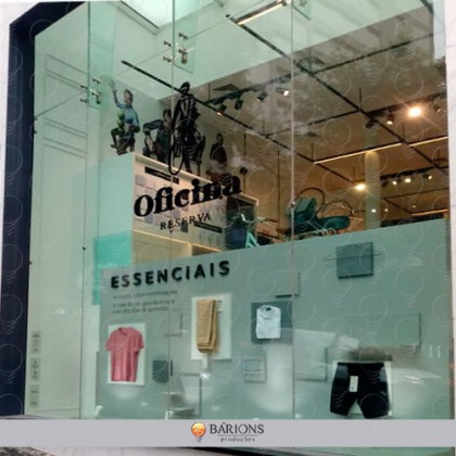 Cenografia para Vitrine de Loja de Shopping